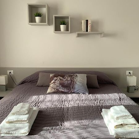 Valentina Lovely Rooms Trapani Bagian luar foto